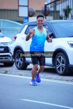 Runner Photo 1842199