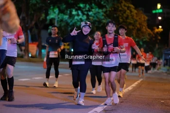 Runner Photo 1842233