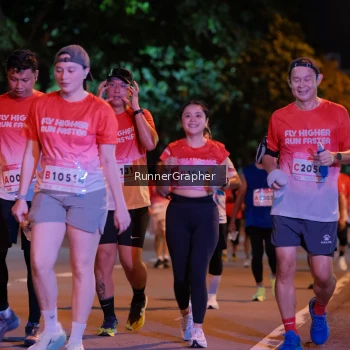 Runner Photo 1842410