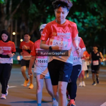Runner Photo 1842421