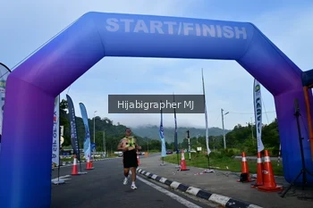 Runner Photo 1842493