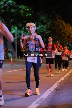 Runner Photo 1842514