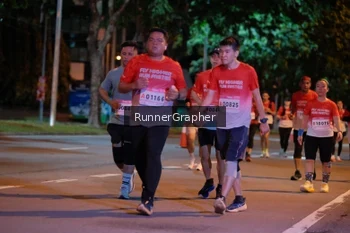 Runner Photo 1842557