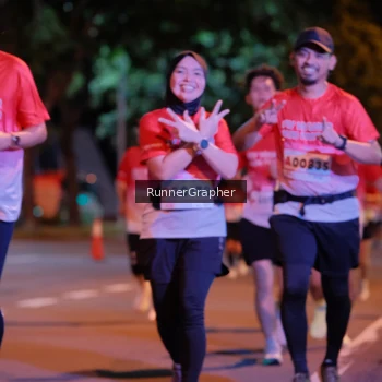 Runner Photo 1842629