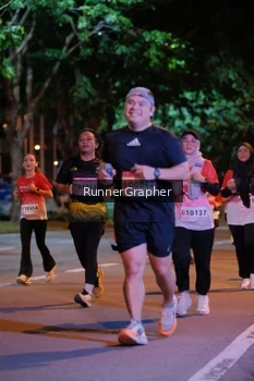 Runner Photo 1842690