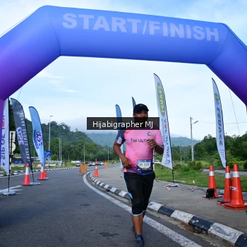 Runner Photo 1842708