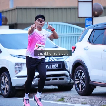 Runner Photo 1843372