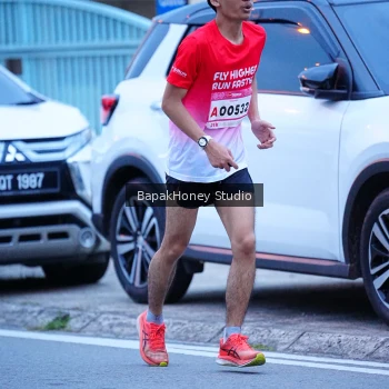 Runner Photo 1843454