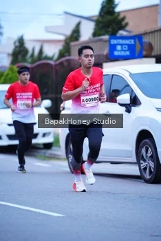 Runner Photo 1843469