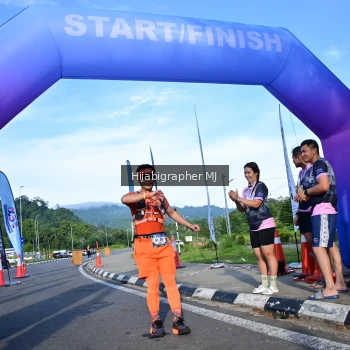 Runner Photo 1843738