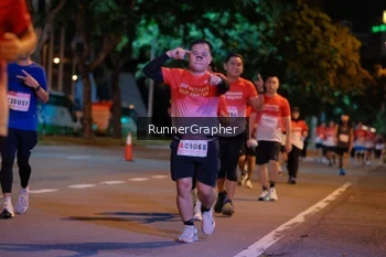 Runner Photo 1844431