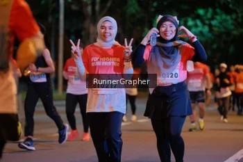 Runner Photo 1844975