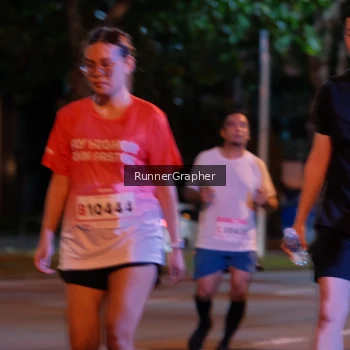 Runner Photo 1845121