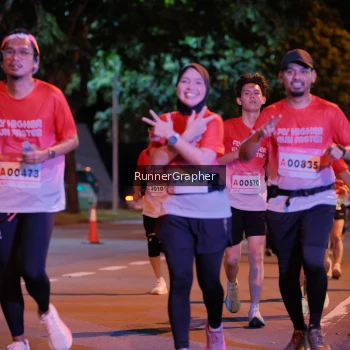 Runner Photo 1845223