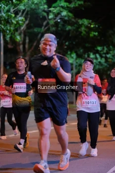Runner Photo 1845524