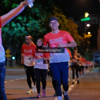 Runner Photo 1845931