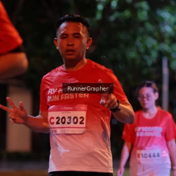 Runner Photo 1845962