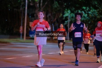 Runner Photo 1845998