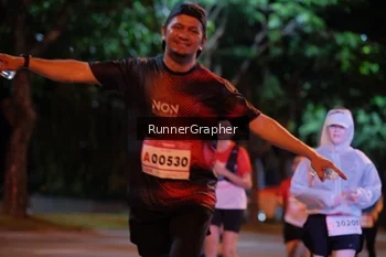 Runner Photo 1846340