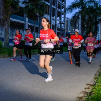 Runner Photo 1846390
