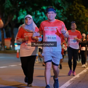 Runner Photo 1846475