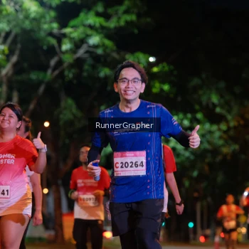 Runner Photo 1847227