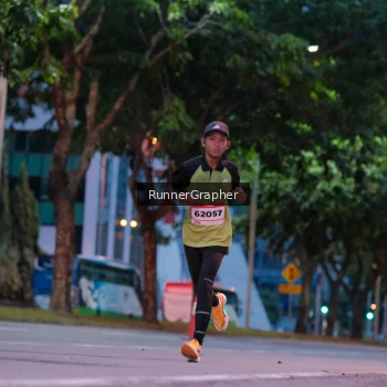 Runner Photo 1847274