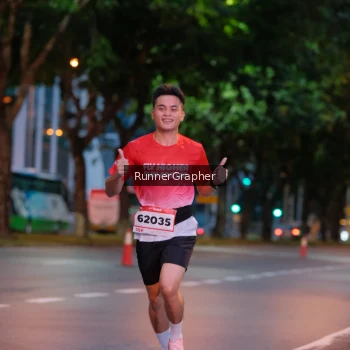 Runner Photo 1847879