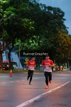 Runner Photo 1847935
