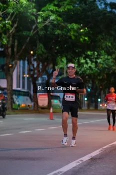 Runner Photo 1848019