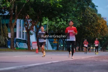 Runner Photo 1848054