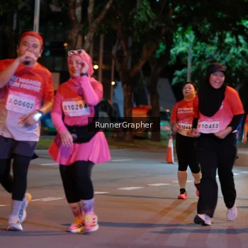 Runner Photo 1848165