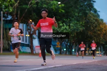 Runner Photo 1848198