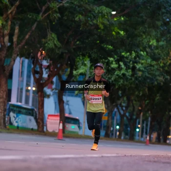 Runner Photo 1848263