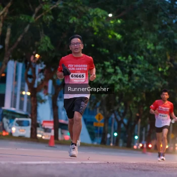 Runner Photo 1848266