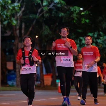 Runner Photo 1848397