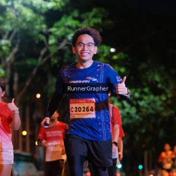 Runner Photo 1848406