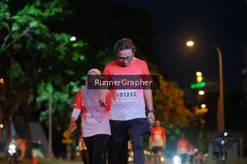 Runner Photo 1848410