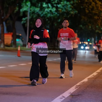 Runner Photo 1848635