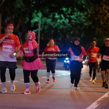 Runner Photo 1848717