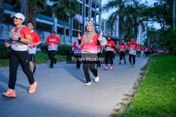 Runner Photo 1848858