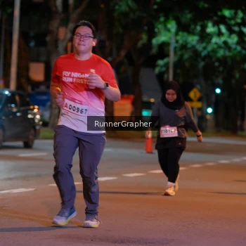 Runner Photo 1848964
