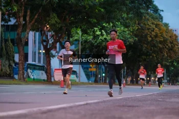 Runner Photo 1848994