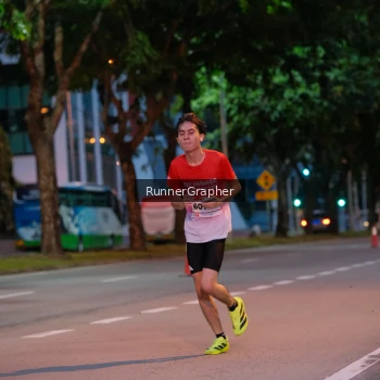 Runner Photo 1849057