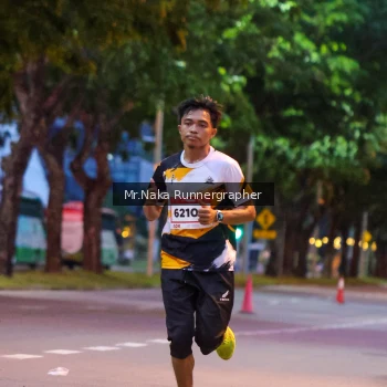 Runner Photo 1849616
