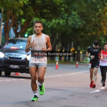 Runner Photo 1849774