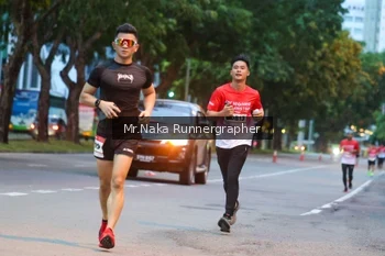 Runner Photo 1849780
