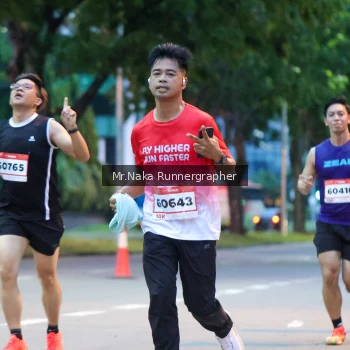 Runner Photo 1849800