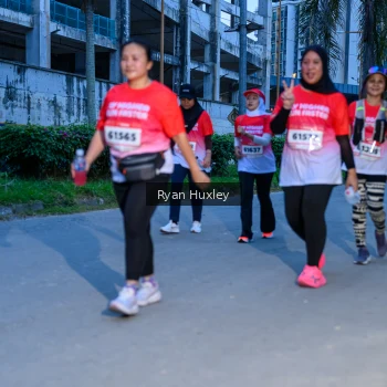 Runner Photo 1849877