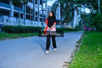 Runner Photo 1850143
